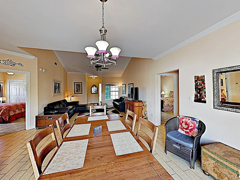 New Listing! Updated All-suite Getaway W/ Grill 2 Bedroom Condo