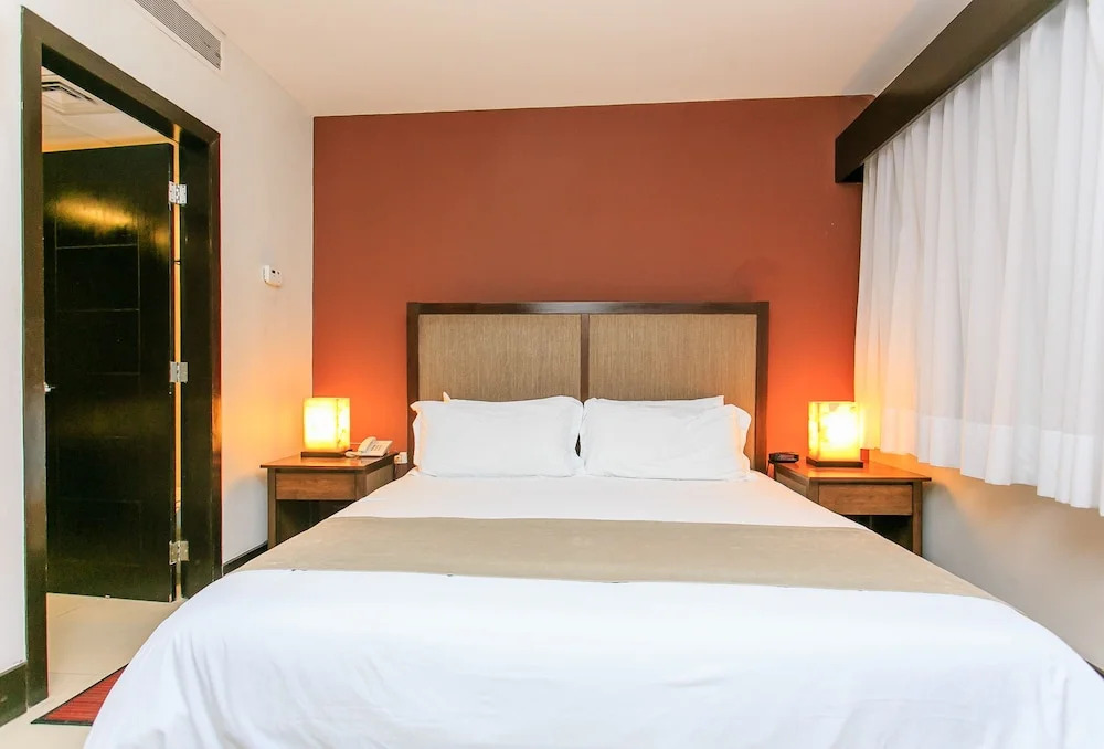 Aldea Thai 1126 2 Bedrooms by RedAwning
