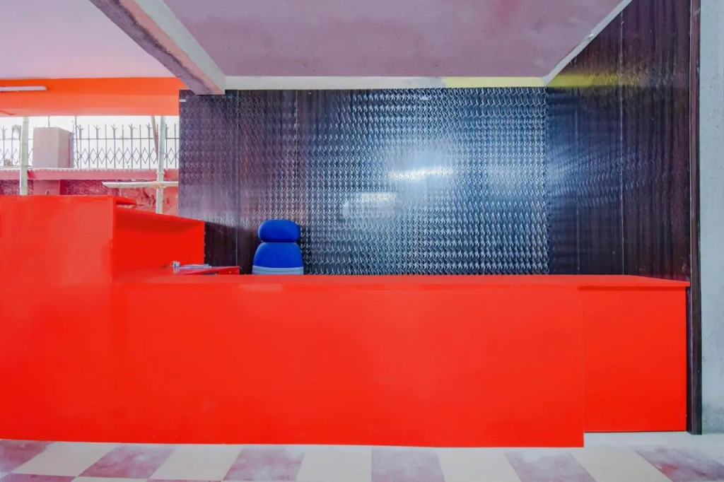 OYO Flagship 77620 Binayak Banquet & Ac Guest House