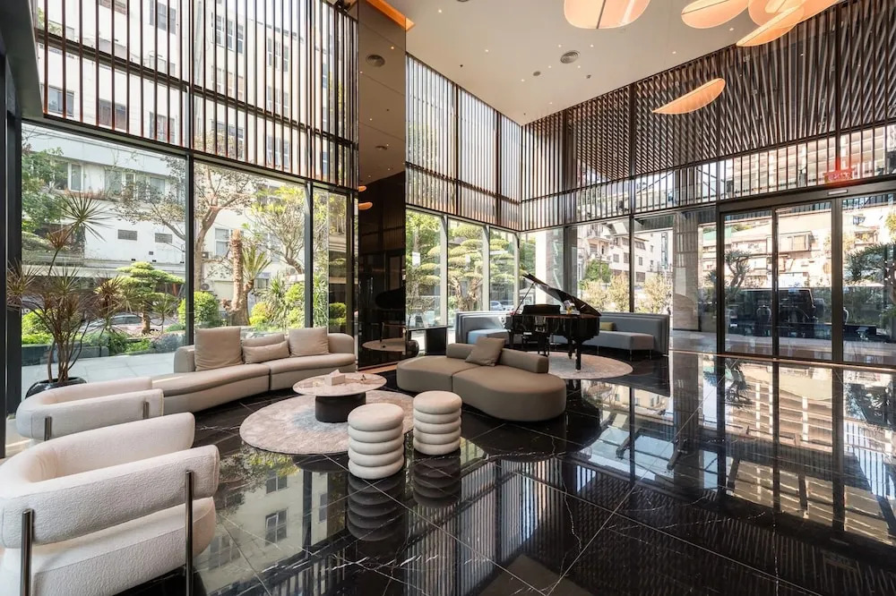 The Nelson Luxury Apartment