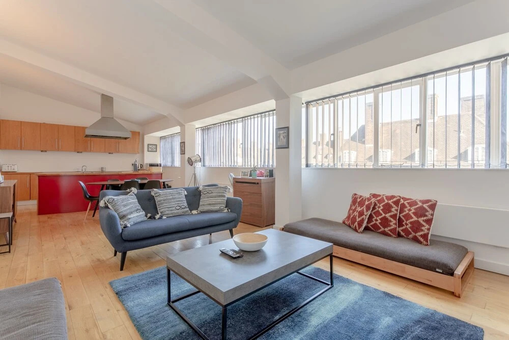 2 Bedroom Loft Near Edgware Road