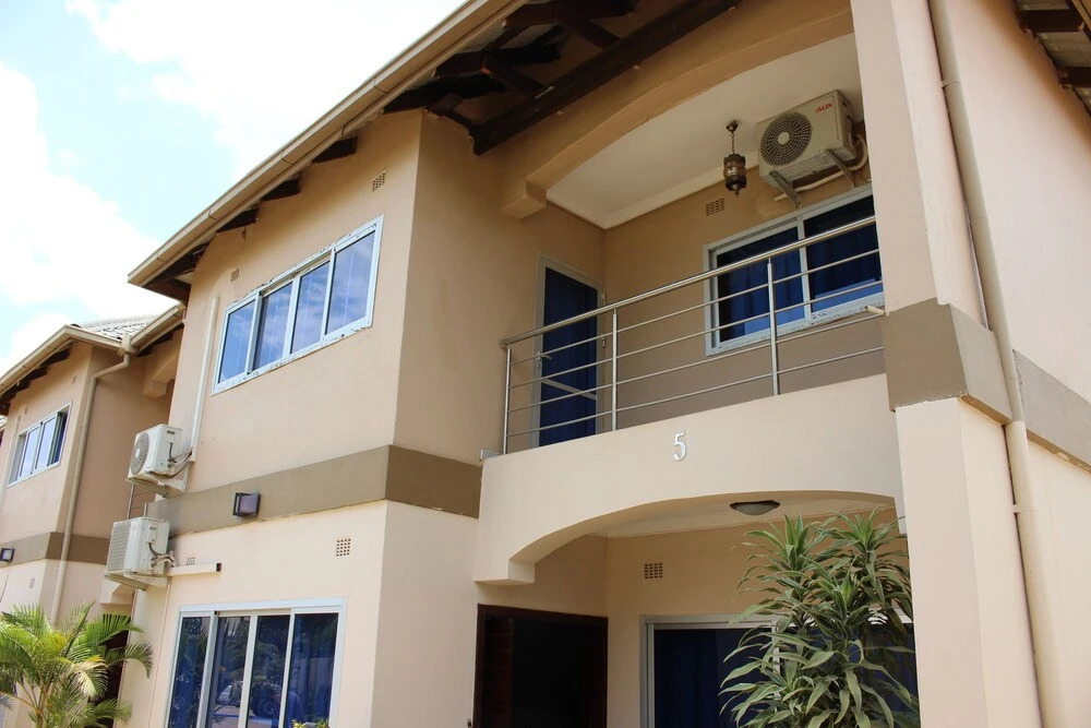 Royal Suites Apartments