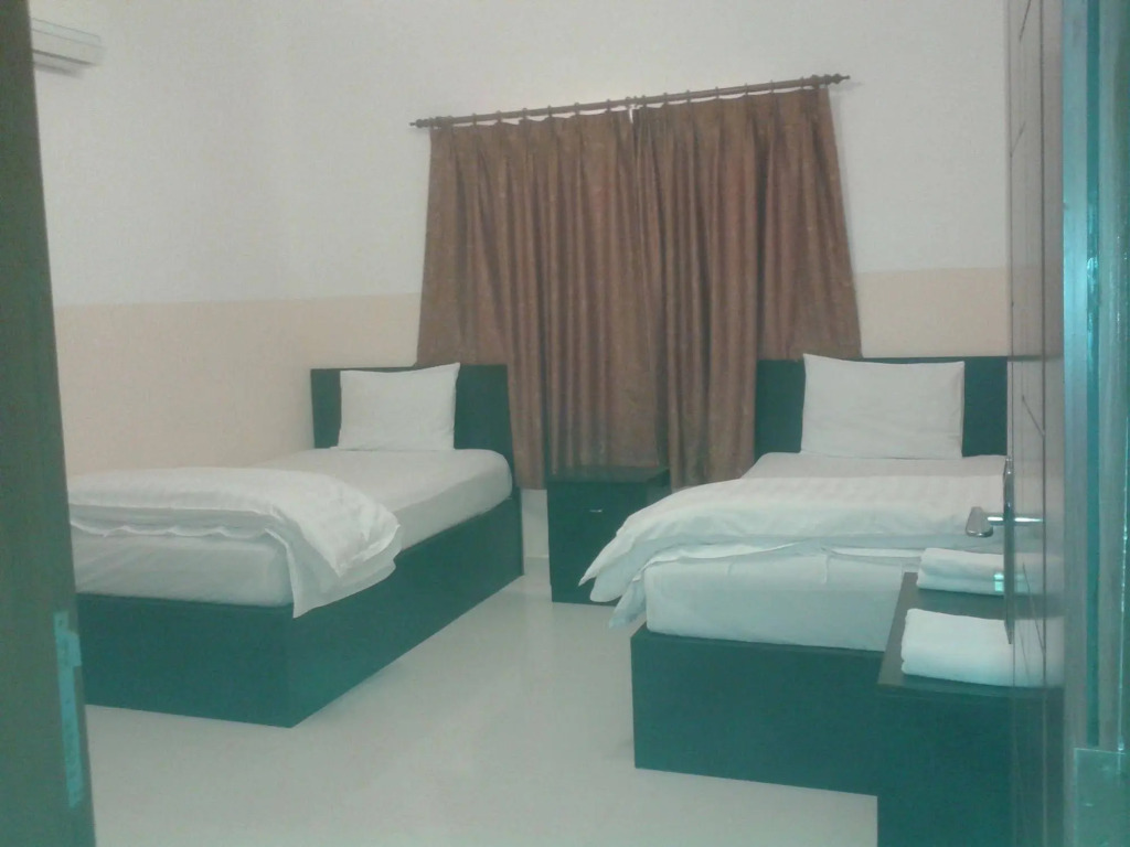 Al Basateen Hotel Apartment