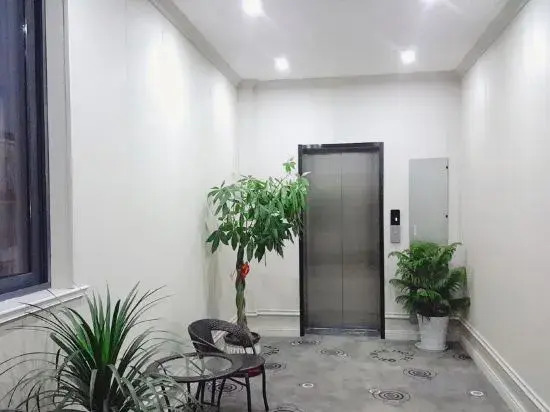 Yunjie Hotel (Wuyue Plaza)
