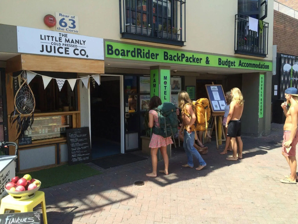 Boardrider Backpackers and Budget Motel