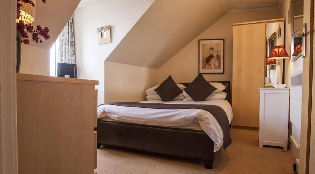 King Street Apartment
