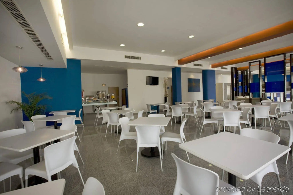 One Playa del Carmen