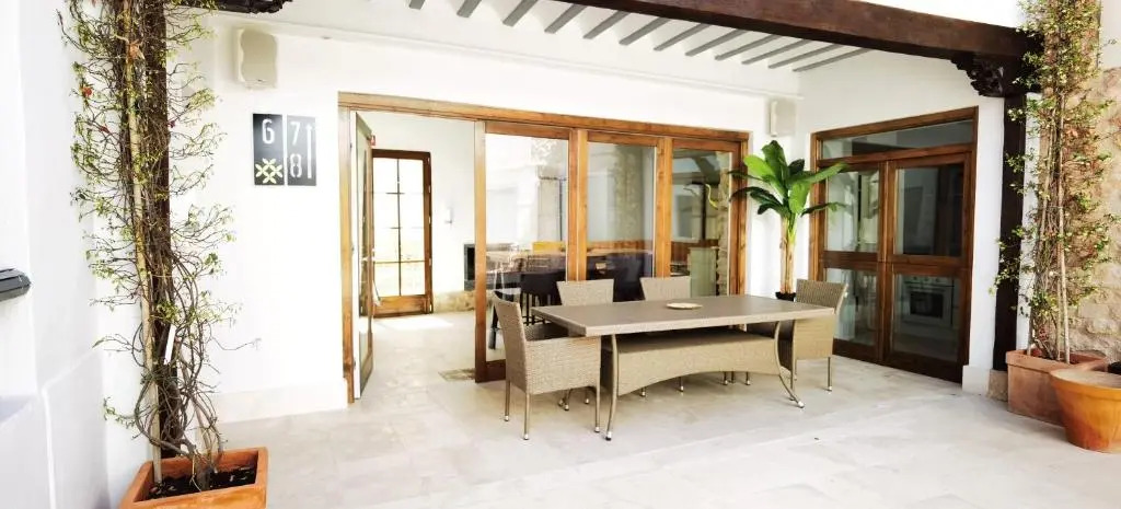 MANZANO PALACE. Habitaciones y Suites 30 m2 en la Plaza Mayor