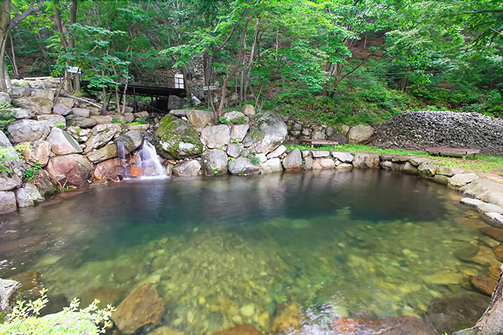 Yangsan Baegseong Eco View Pension