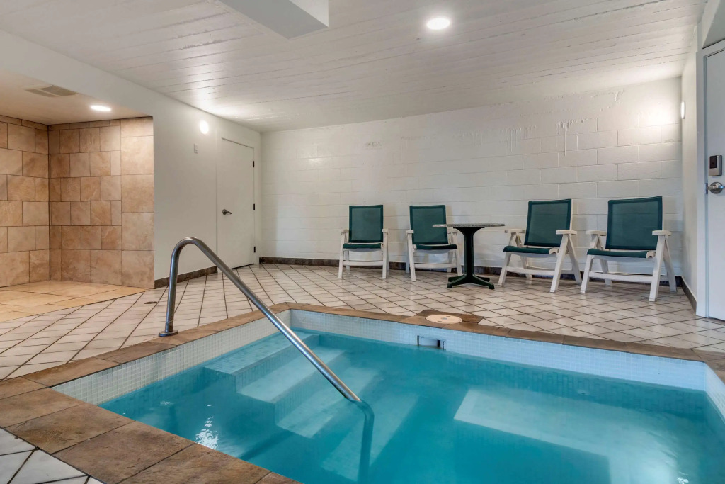 Coast Penticton Hotel