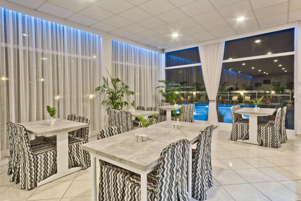 Miramare Bay Hotel