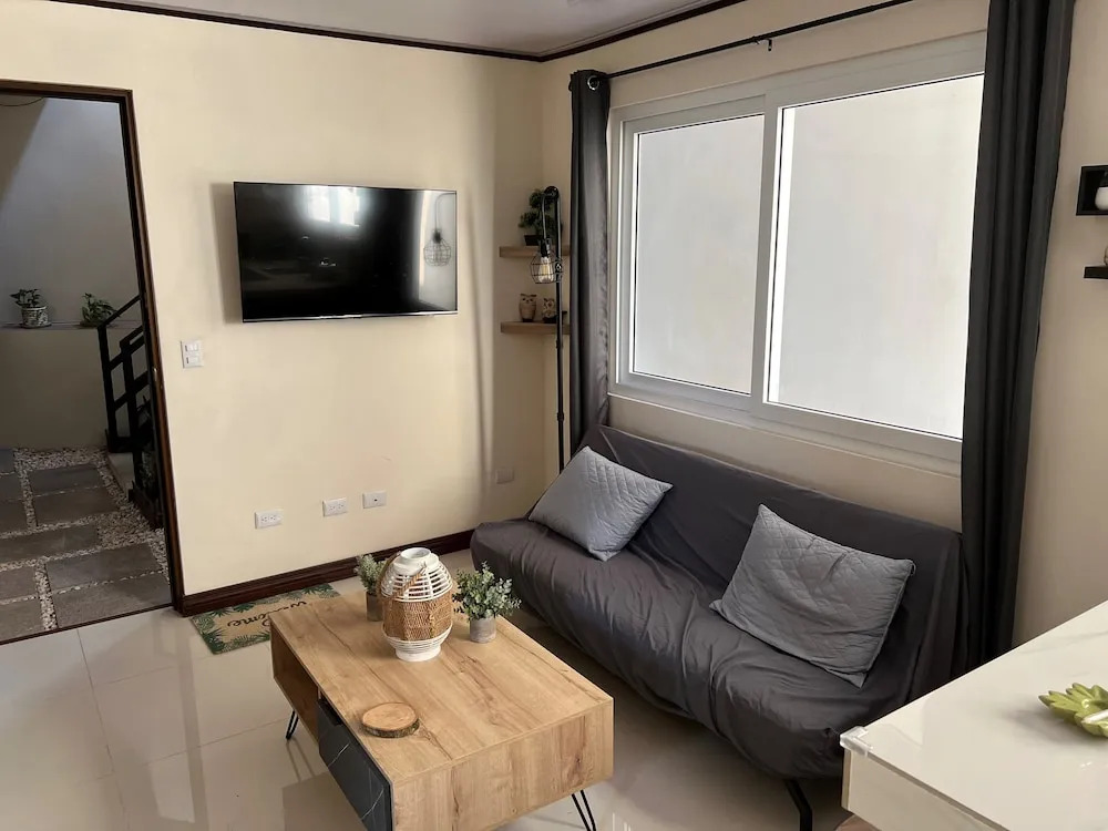 Fully Equipped and Furnished Apartment and Office