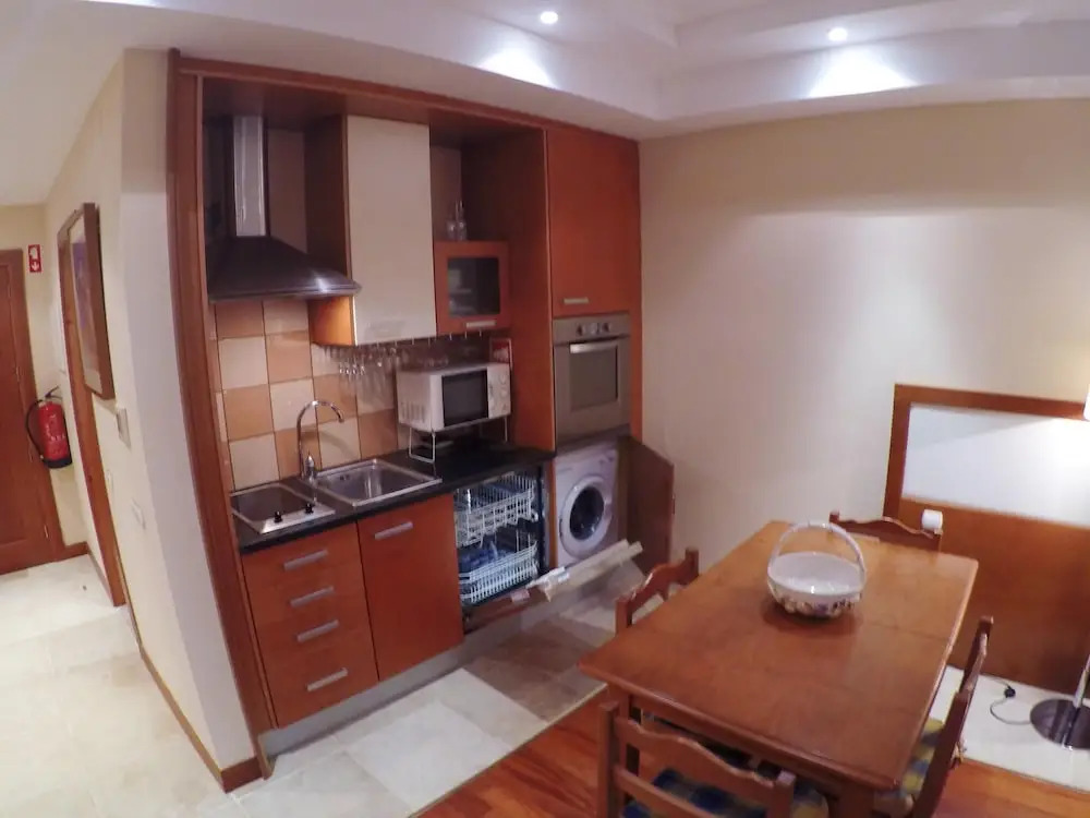 Apartment With one Bedroom in Estômbar, With Wonderful City View, Pool