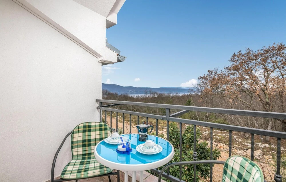 Stunning Apartment in Brzac With Wifi and 1 Bedrooms