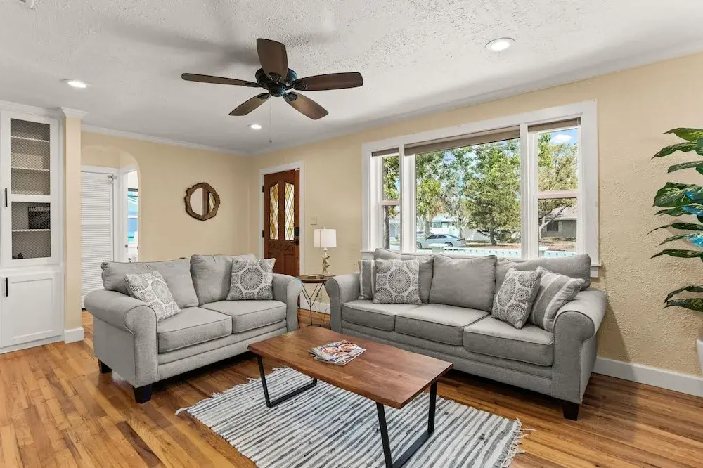 Heated Pool Home Dunedin CLW Steps to Intercoastal