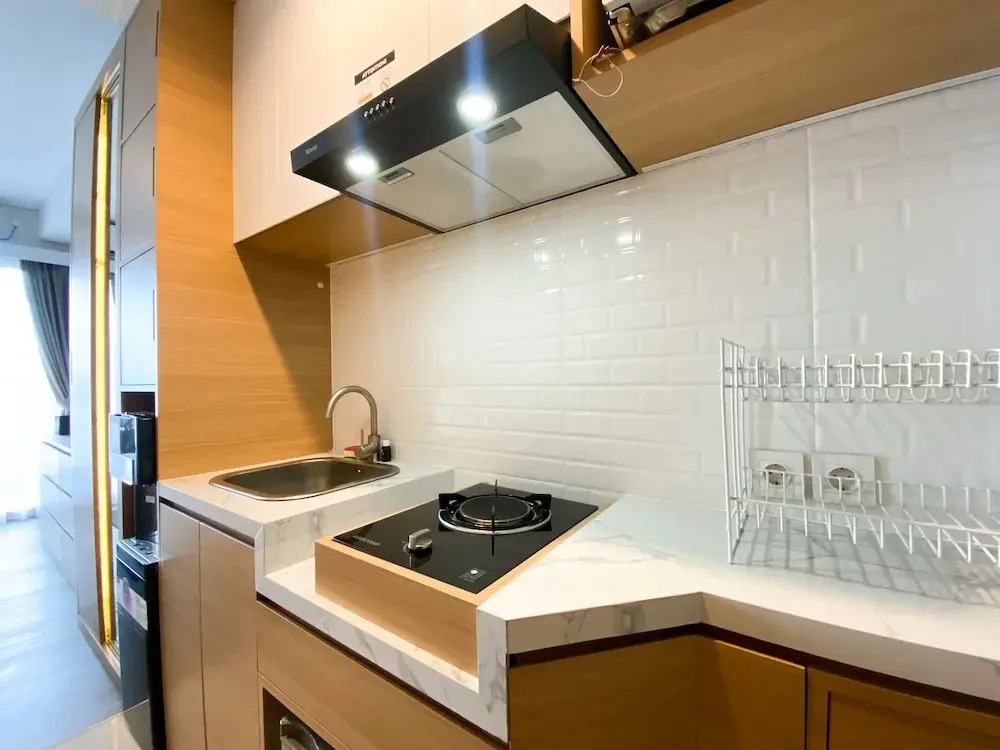 Simply Look And Warm Studio Room Tamansari Iswara Apartment