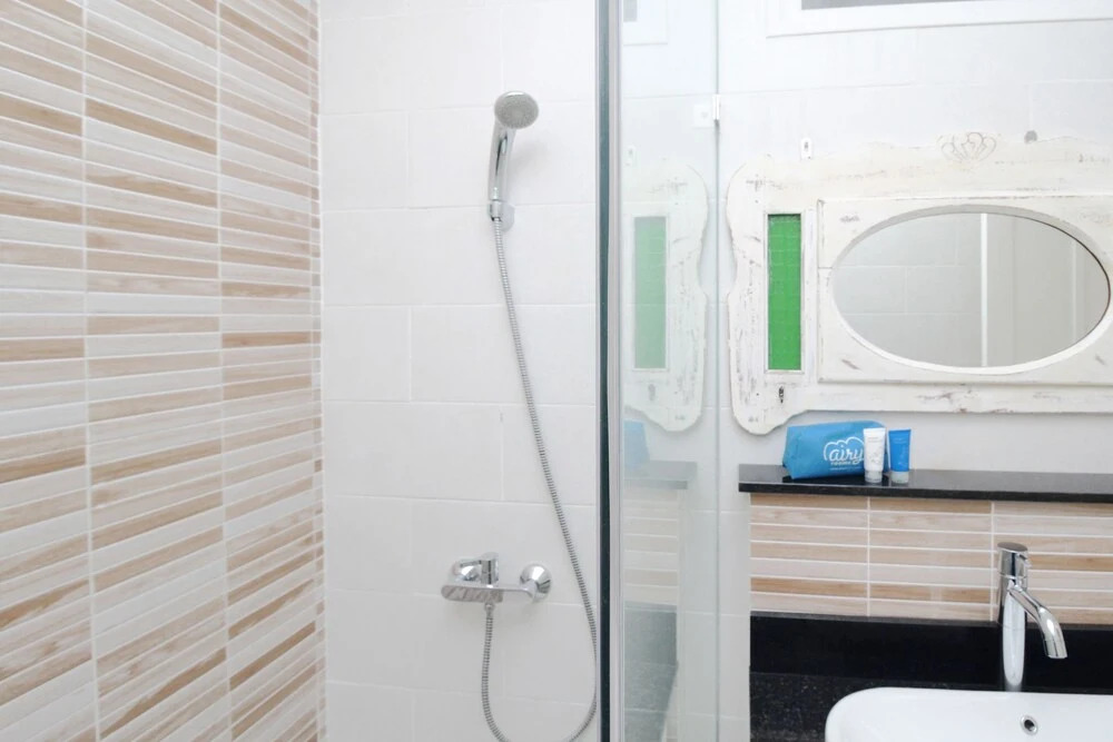Airy Citraland East Wood Satu 5 Surabaya