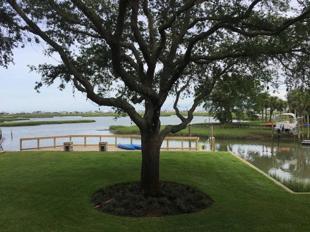 Waterside Retreat