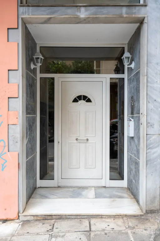 Deluxe 4 Bedrooms Apartment in Athens Center