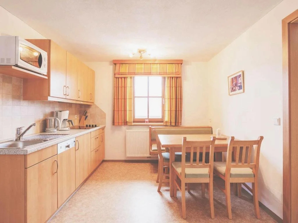 VOM REITER, Ferienwohnung am Bauernhof mit Bergblick und privater Infrarotkabine, Inkl Sommercard und Spielplatz