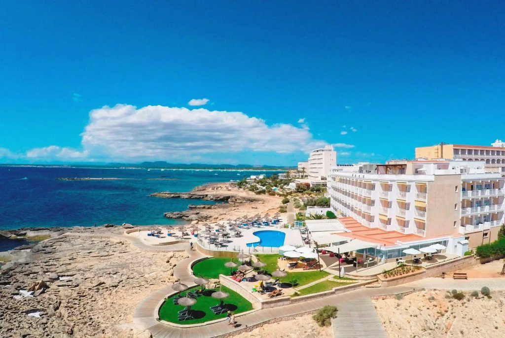 Universal Hotel Cabo Blanco