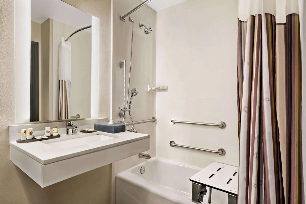 La Quinta Inn & Suites by Wyndham San Bernardino