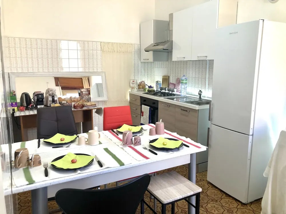 City Bb Chic Room With Shared Bathroom