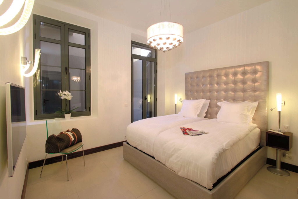 GOLDEN TULIP CANNES HOTEL de PARIS