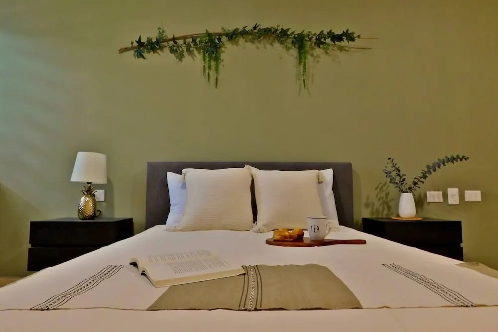 1 Br Apartment W-jungle View - Top Lx Amenities
