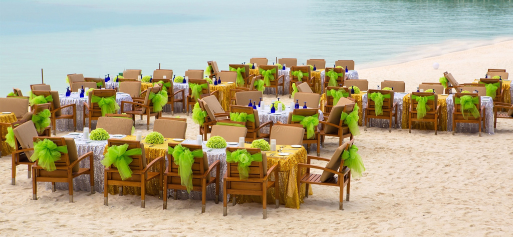 Sun Siyam Iru Fushi with Free Transfer