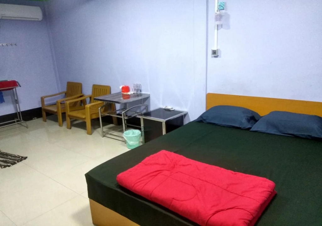 Golden Guest Inn