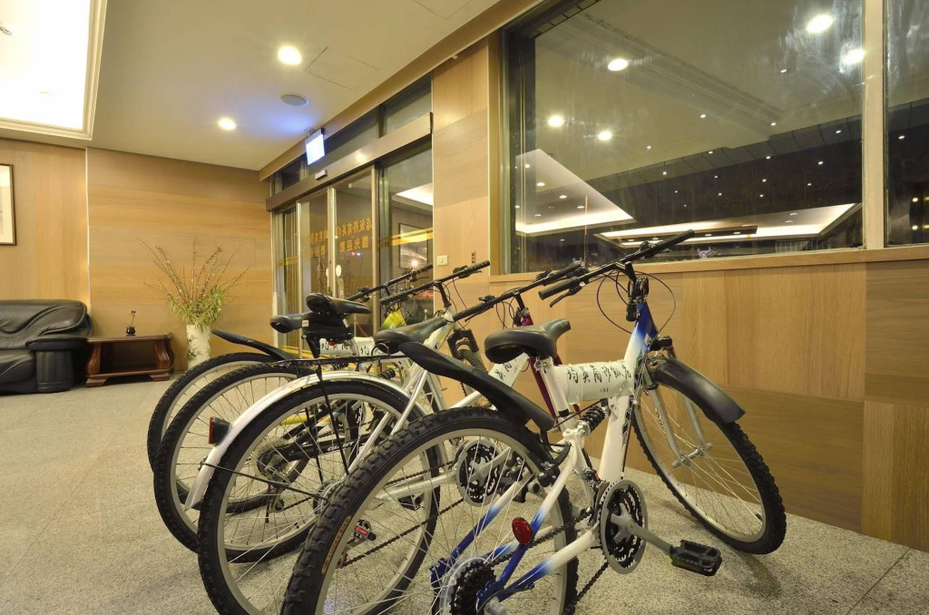 Jiuning Business Hotel