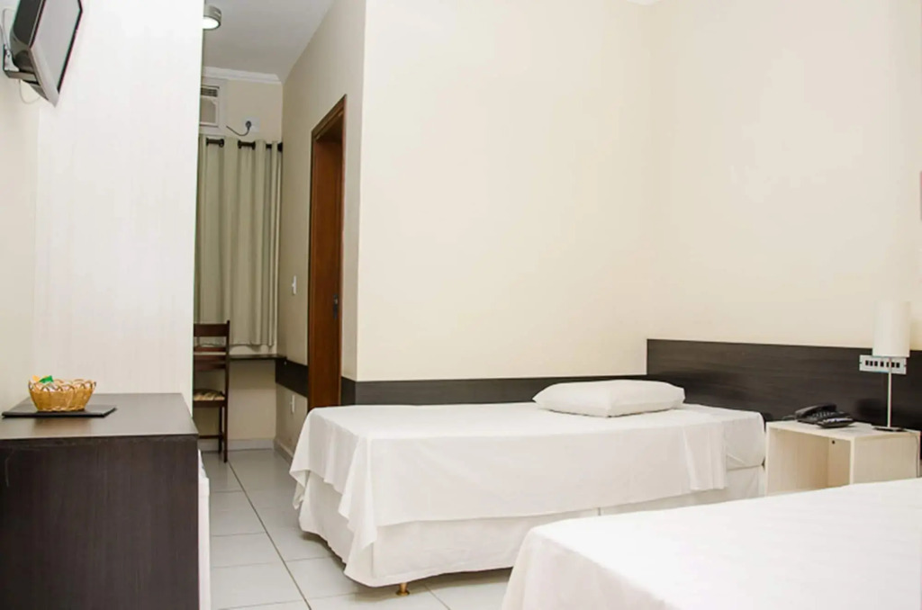 Ferian Plaza Hotel