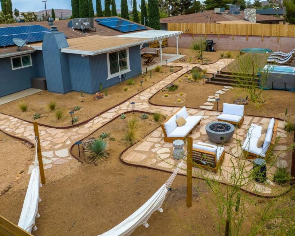 Lucky Moon Retreat Desert Oasis w Spa Pool