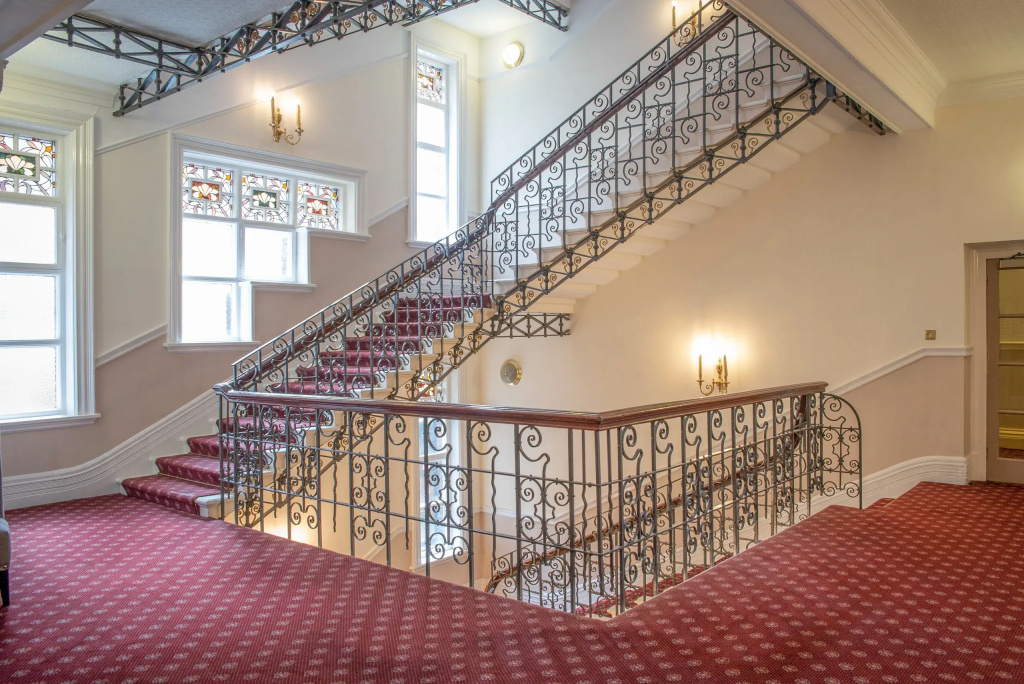 Crowne Plaza Royal Victoria - Sheffield by IHG