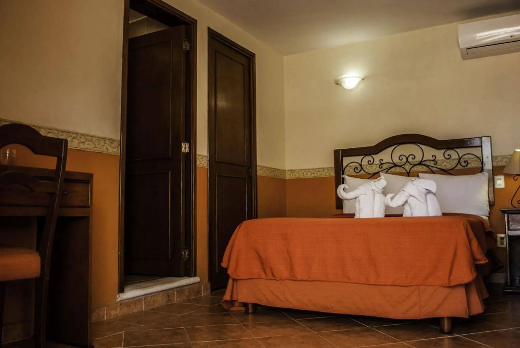 Maya Campeche Hotel