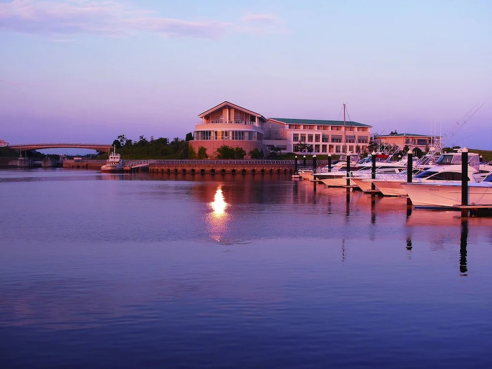 Hotel Laguna Hill