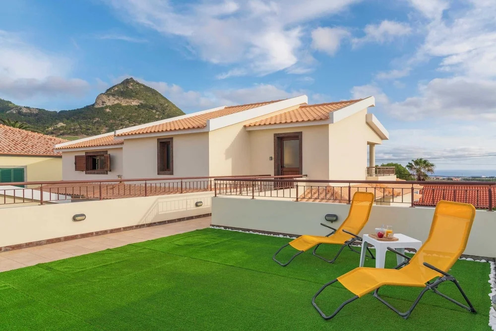 Villa Areal Porto Santo - By An Island Apart