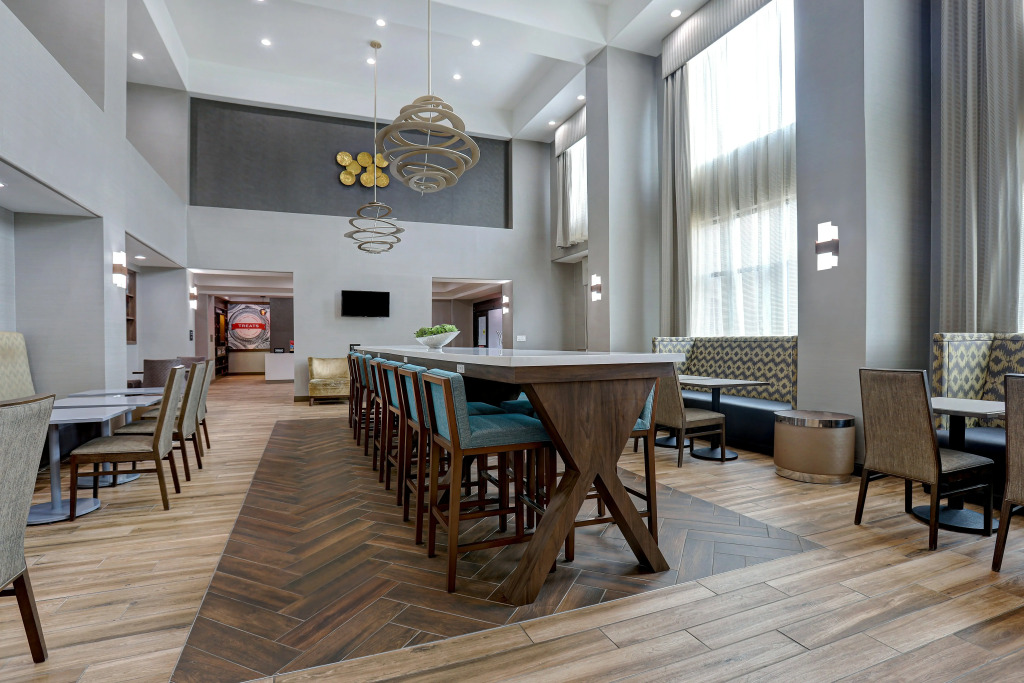 Hampton Inn & Suites Dallas-DeSoto