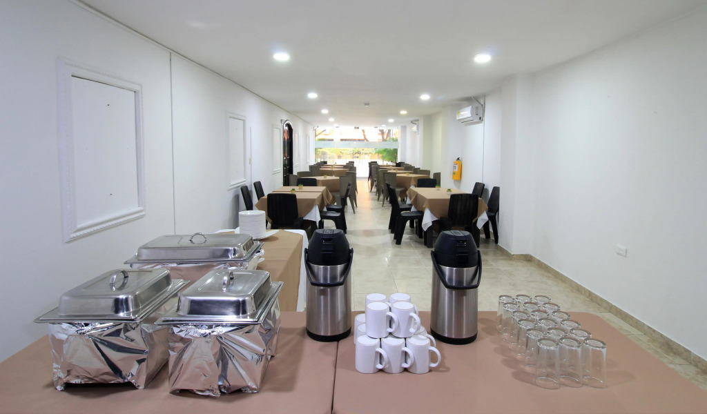 Hotel Rodadero Inn By GEH Suites