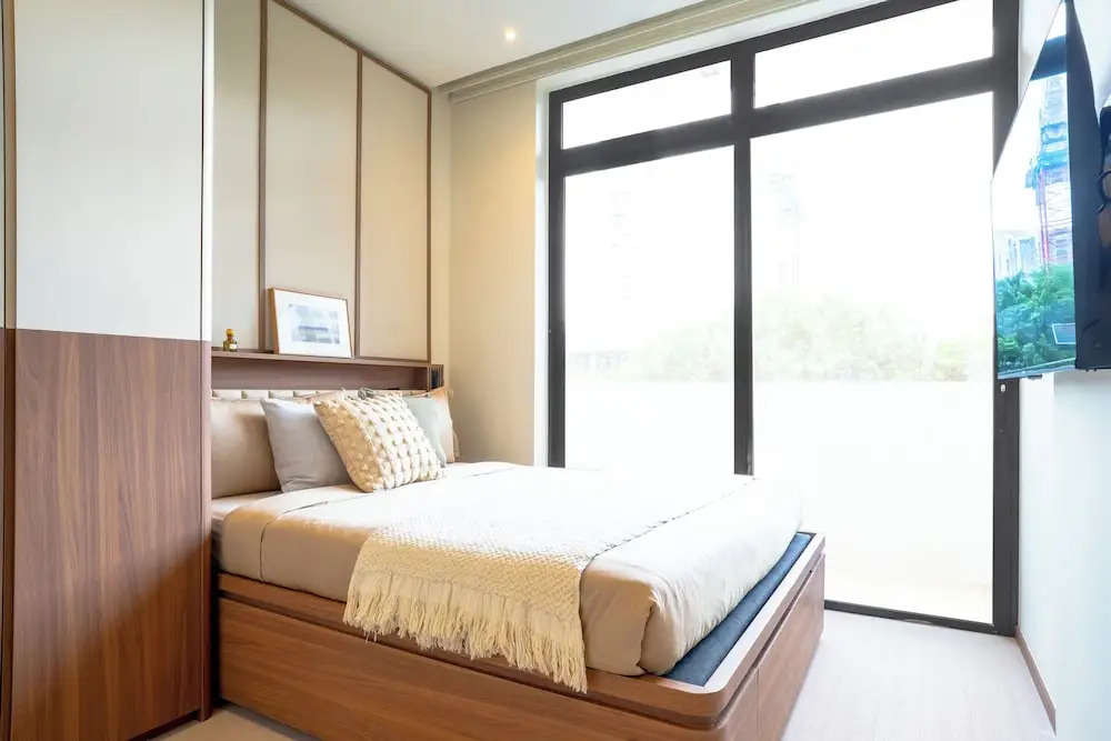 Weave Suites - Novena