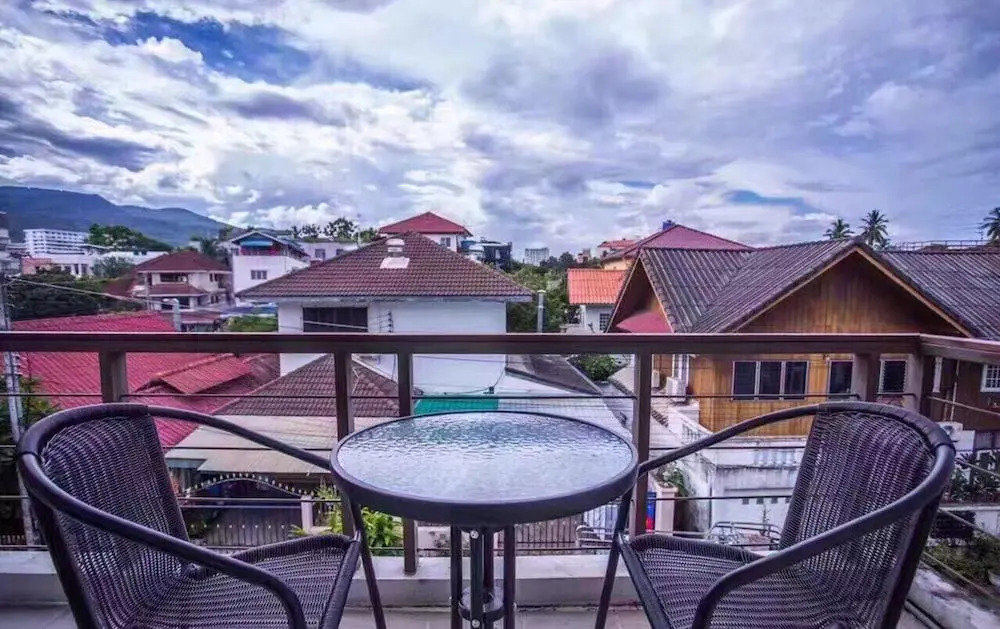 @Home Hostel ( Nimman )