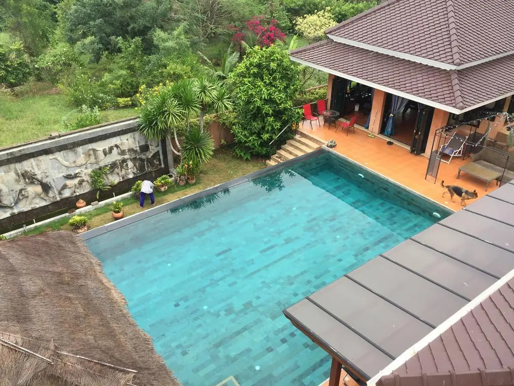 Lake Villas Resort