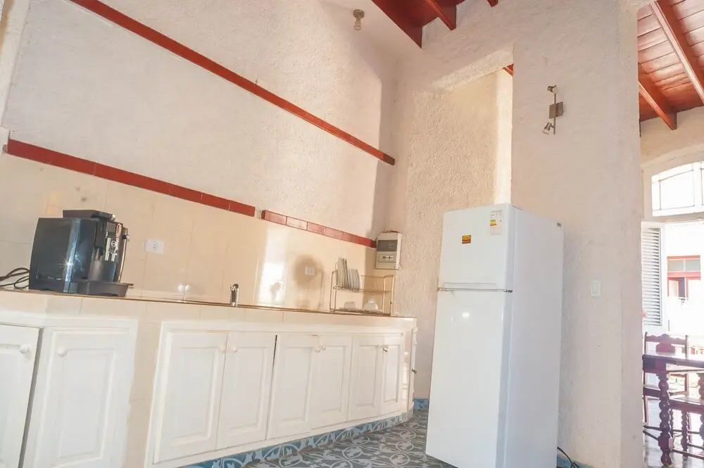 Privado Apartamento con balcón Habana