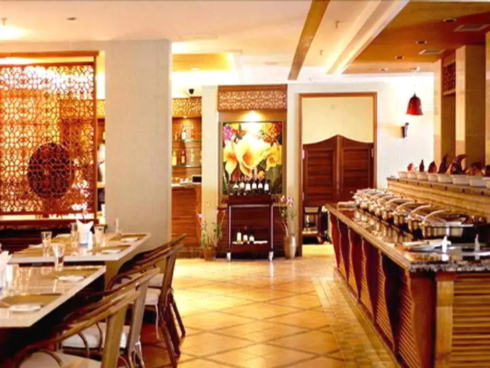 Aegean Conifer Suites Resort Sanya by Preferred