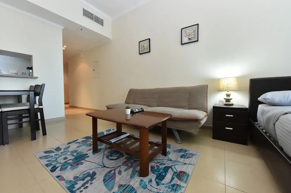 DB - Furnished Studio with balcony