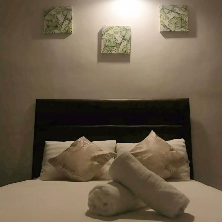 The Blanket Hotel Restaurant & Coffee