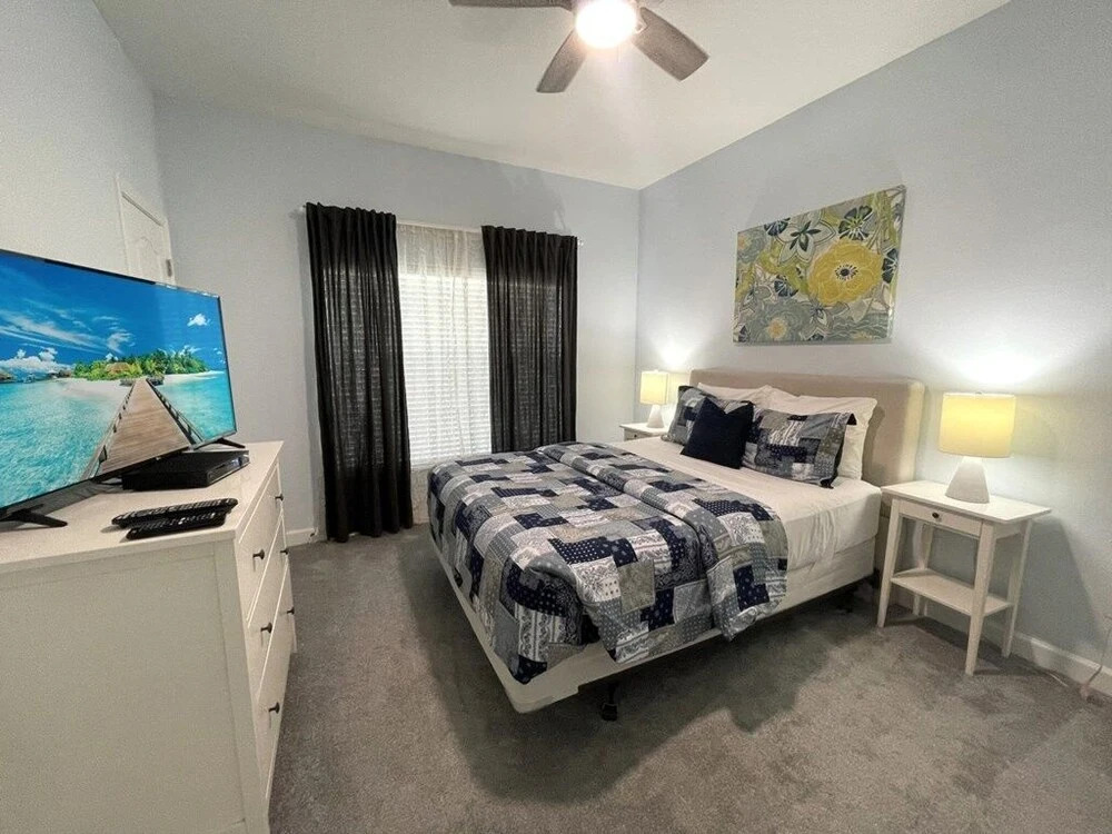 Tropical Waterfront, Completely Redone W/pool-3033 4 Bedroom Townhouse by Redawning, Kissimmee