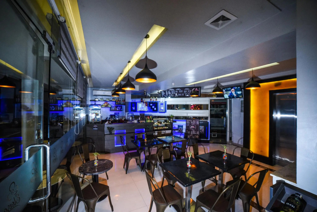 Eloisa Royal Suites