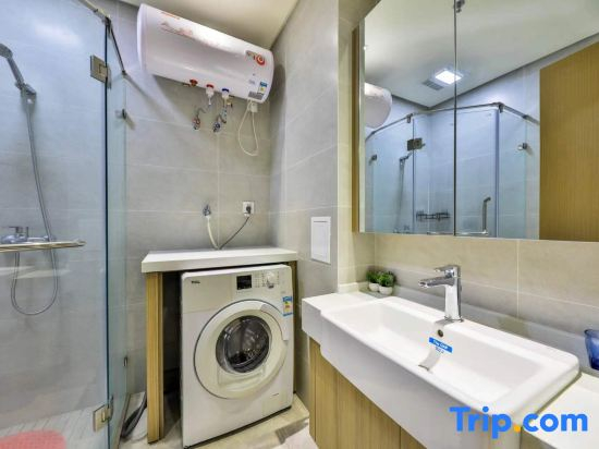 Shenyang Juntai Cinema Apartment (Shenbei Wuyue Plaza Fangte Happy World Branch)